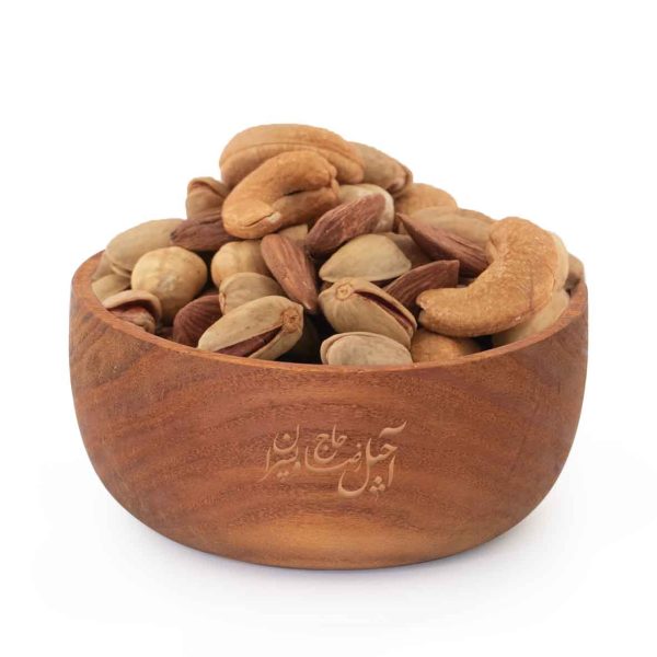 آجیل مخصوص حاج رضا آجیل چی